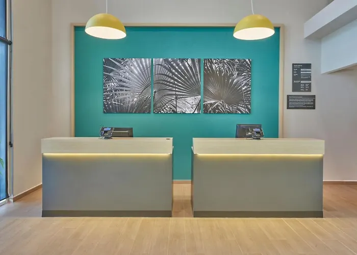 Express By Marriott Hotel 3*