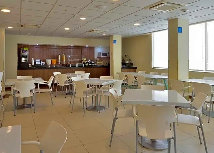 Hotel Express By Marriott